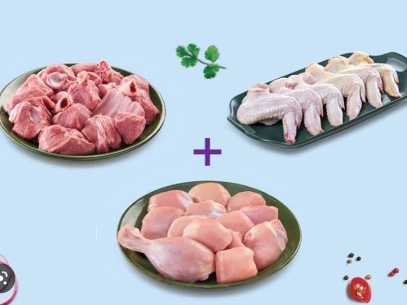Triple Combo-1 (Muttont Curry Cut 500gm + Chicken Skinless Curry Cut 1kg + Chicken Wings 500gm) thumbnail 2