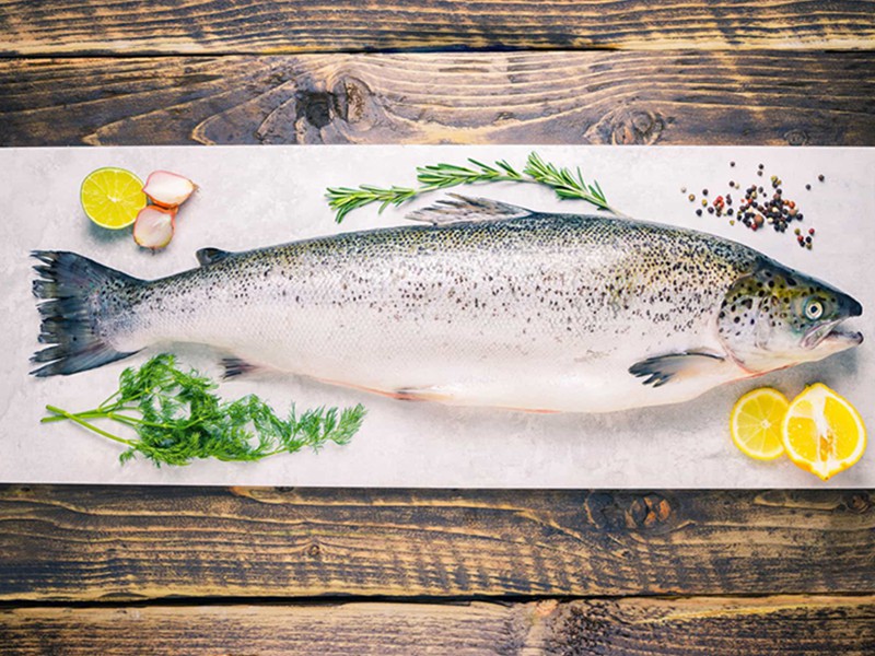 Salmon Fish Whole thumbnail 3